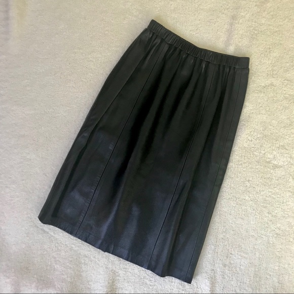 Vintage Dresses & Skirts - Vintage // High Waisted Black Leather Pencil Skirt